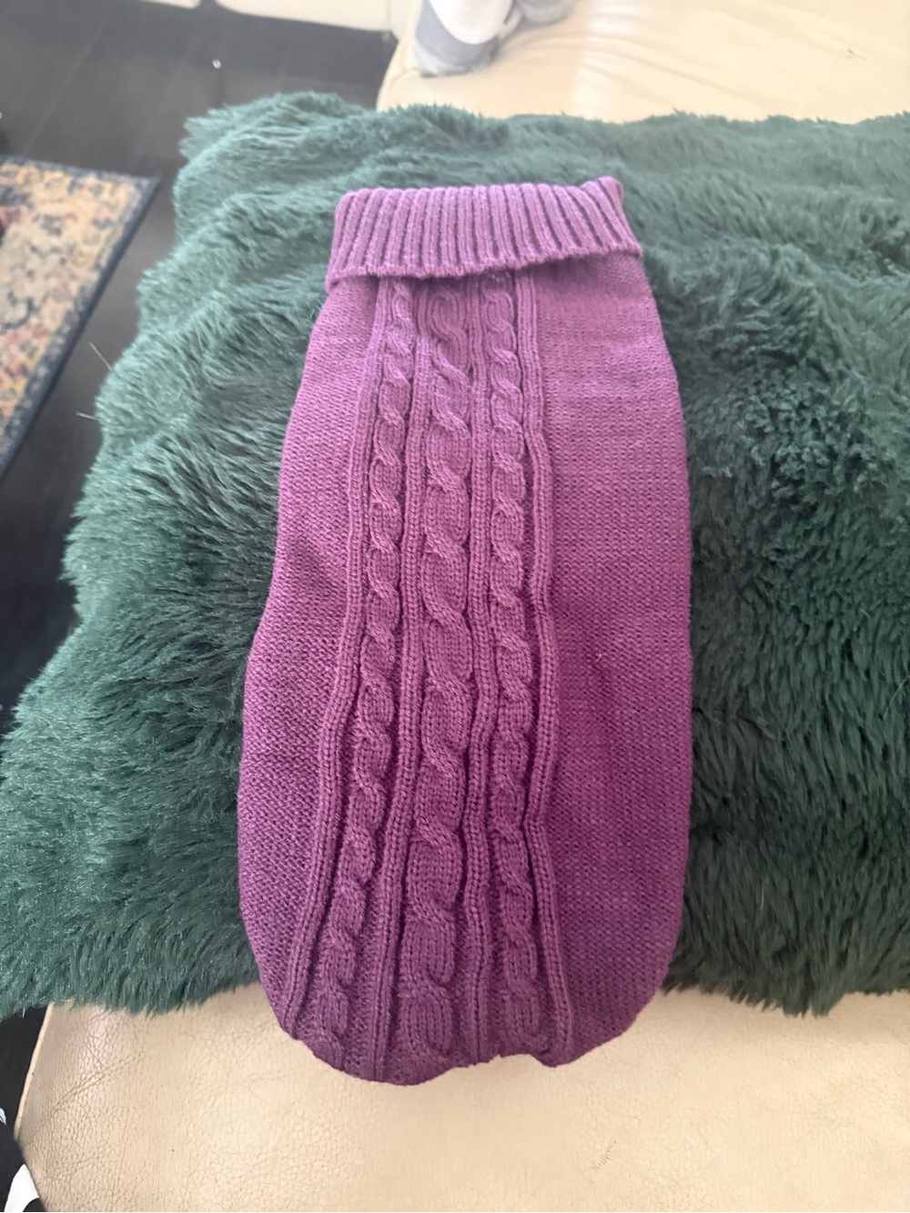 Purple Dog Cable-Knit Sweater L (for 12-15 lb dogs)